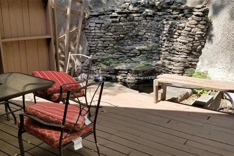 3386 Shorelake Dr — Photo 13
