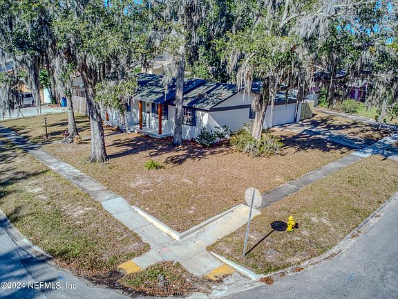 2nd image of 5767 JIMTOM Drive