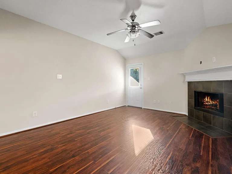 3031 E Lockeridge Village Dr — Photo 10