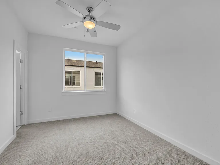 2314 N Carroll Ave #103 — Photo 17