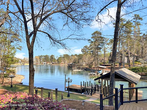 2nd image of 1614 Castaway Island Rd