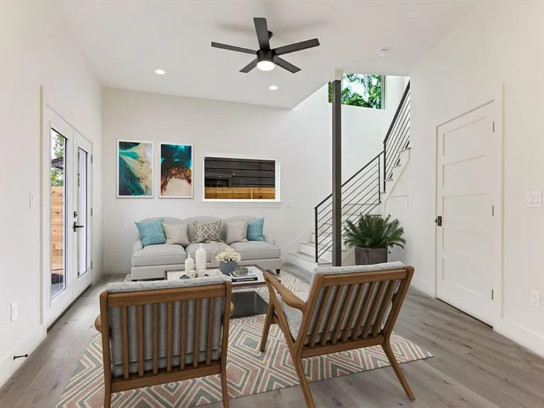 8507 Hathaway Dr — Photo 10