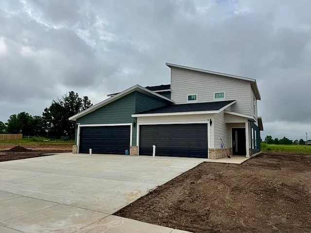 1906 SW Poigai Ct — Photo 23