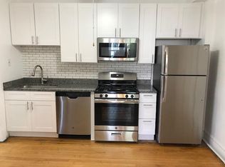 3449 N Seminary Ave #2W, Chicago, IL 60657