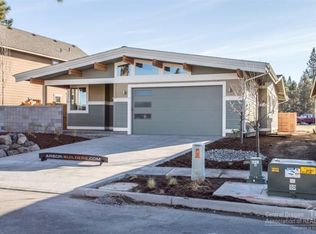 2242 NW Hill St, Bend, OR 97701