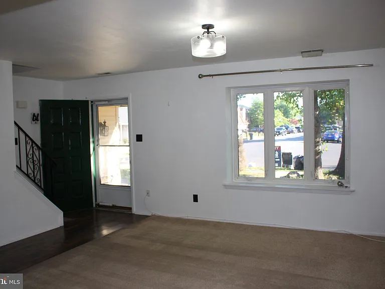 34 Heron Pl — Photo 3