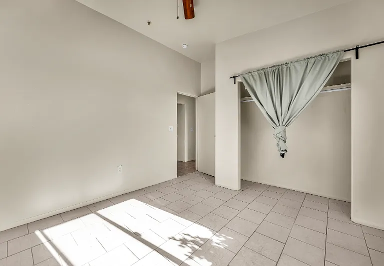 5869 S Figueroa St #D — Photo 13