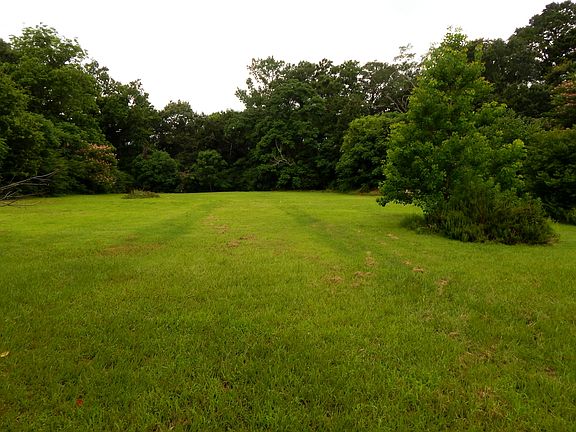 2nd image of 3717 N Fm 95
