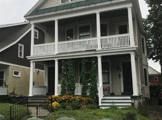 19 Parkwood St, Albany, NY 12208