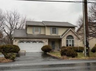 815 E Emmaus Ave, Allentown, PA 18103