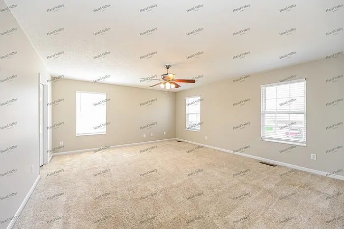 113 Songbird Ct — Photo 9