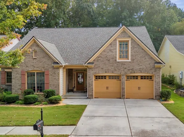 1824 Willoughby Dr, Buford, GA 30519