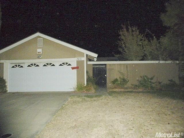 1st image of 7631 Meadowstone Dr