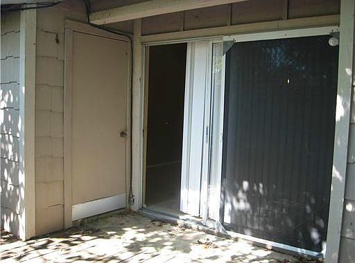 5th image of 2800 Longmire Dr APT 11