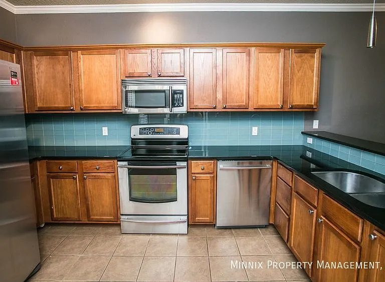 2101 Main St #1 — Photo 10