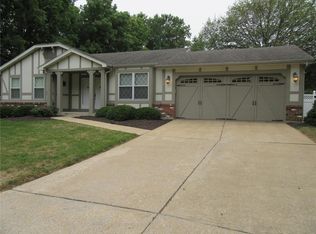 3 Bradbury Ct, Saint Peters, MO 63376