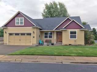 1794 Gwinn St E, Monmouth, OR