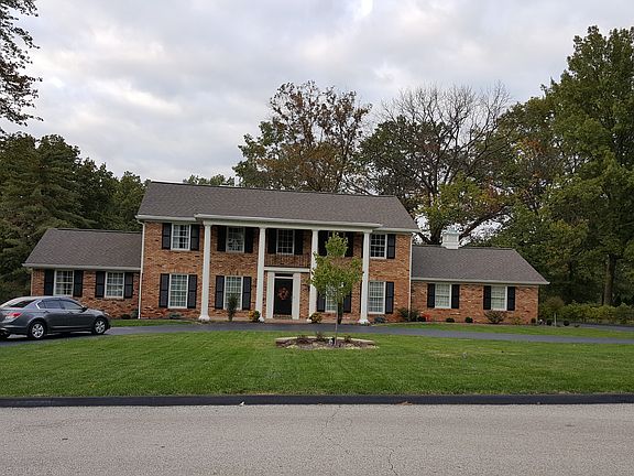 2nd image of 411 Tregaron Pl