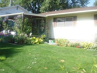 2nd image of 1705 Maple St