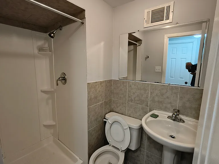 8 Mitchell Ave — Photo 13