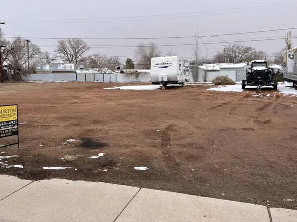 1st Ave, Page, AZ 86040