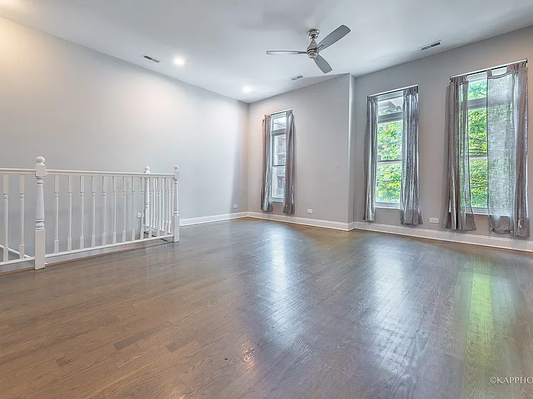 1620 W Warren Blvd #2F — Photo 3
