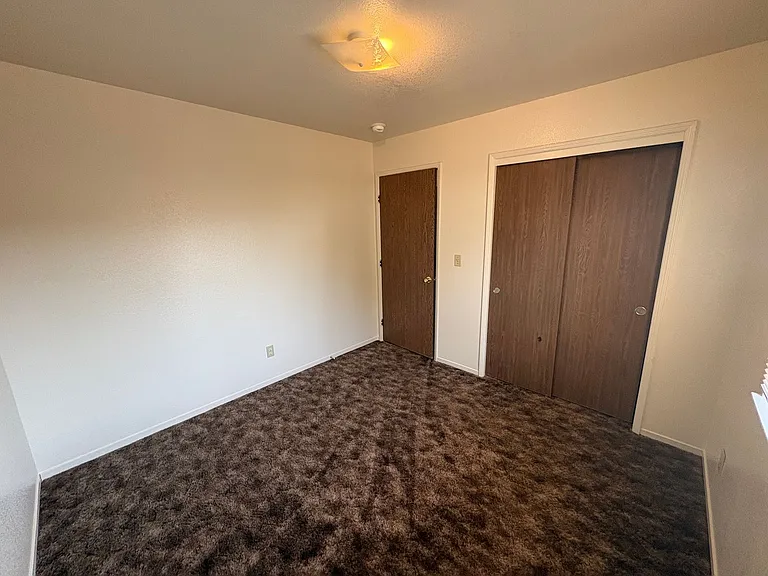 1543 N Willis St — Photo 9