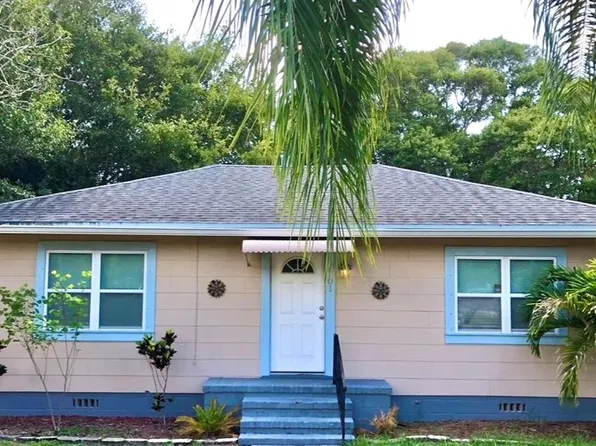 1701 53rd St S, Gulfport, FL 33707