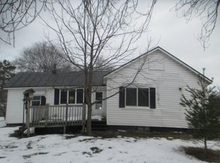 513 Collins Ave, Oconto, WI 54153