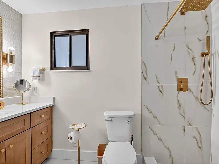 5008 Parker Ave — Photo 20