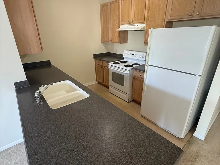 1123 Alameda Blvd #45 — Photo 6