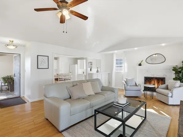 5062 Millwood Rd, San Diego, CA 92117