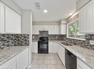 2658R Kodiak Ct, Houston, TX 77067