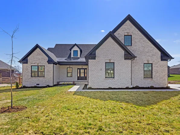 205 Witts Ln, Wilmore, KY 40390