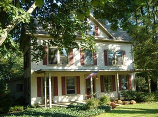 1208 Old Lancaster Rd, Berwyn, PA 19312