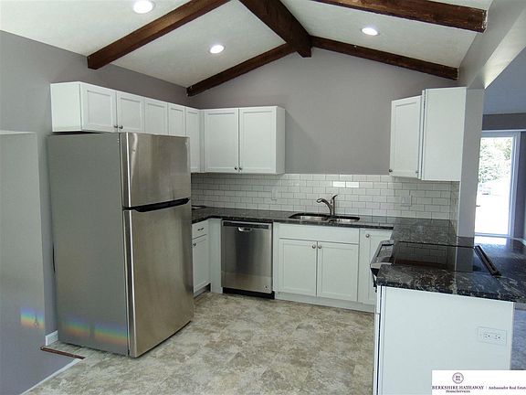 2nd image of 13959 Frederick Ave