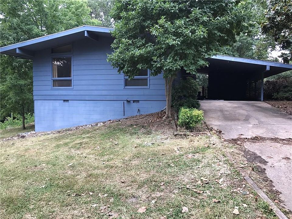 1st image of 2 Astwood Ln