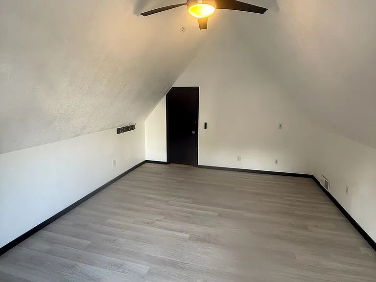 22 Weider St — Photo 25