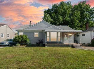 29444 Florence St, Garden City, MI 48135