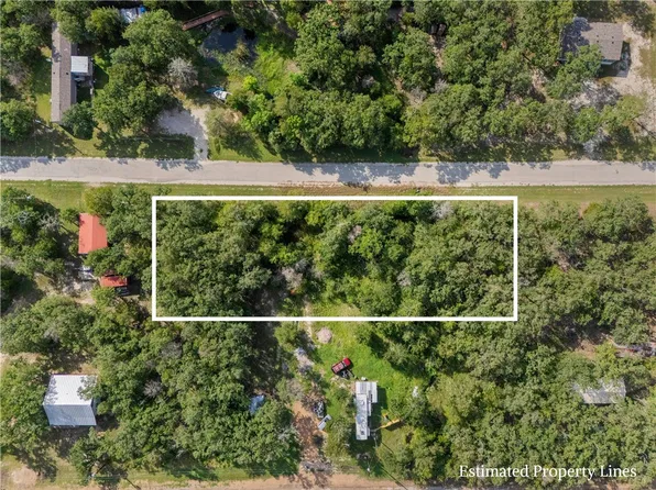 Pond St, Somerville, TX 77879