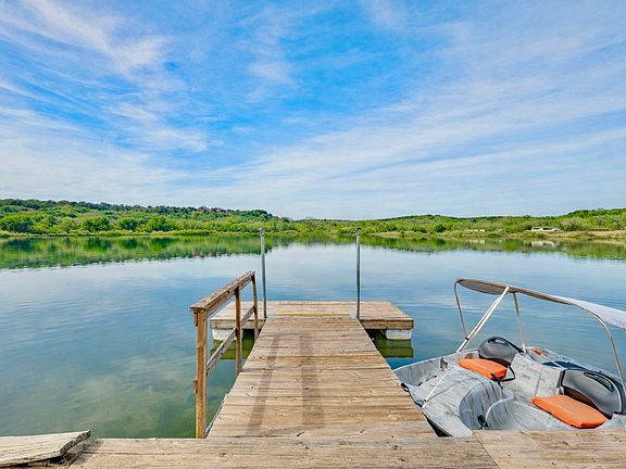 2nd image of 2013 Bedford Ct