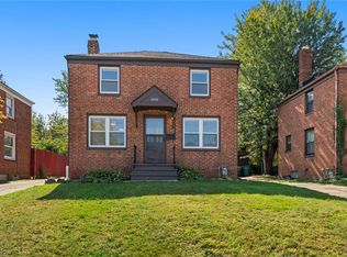18408 Waterbury Ave, Maple Heights, OH