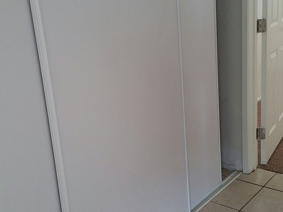 Wall to wall closet