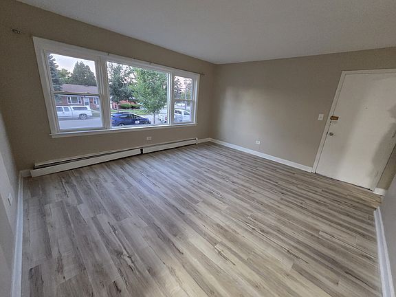 5th image of 569 N Valerie Ln APT 3