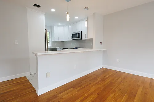 157 Johnson Ave #2 Photo 1