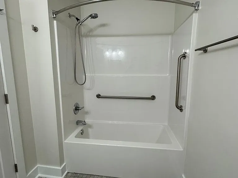 503 Pecan Tree Ln — Photo 12