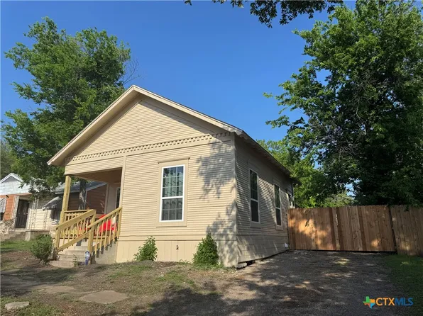 1303 S 13th St, Temple, TX 76504