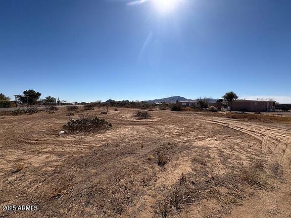 3rd image of 01 SW Eagle View Drive #5