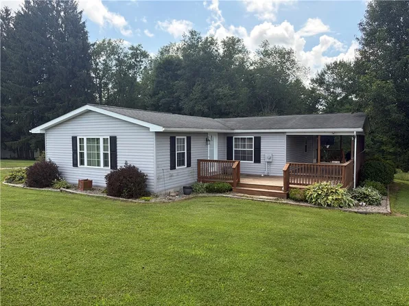 429 S Foster Rd, Jackson Center, PA 16133