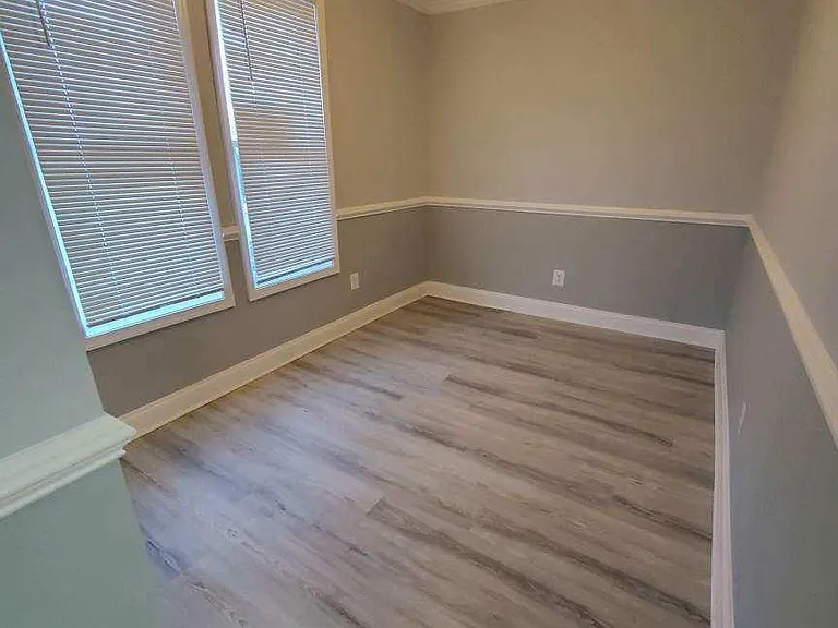 3247 Magnolia Ave — Photo 11